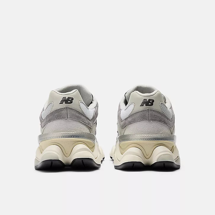 NB 9060 Castlerock White Raincloud