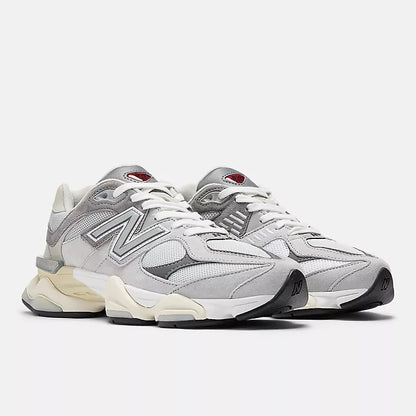 NB 9060 Castlerock White Raincloud