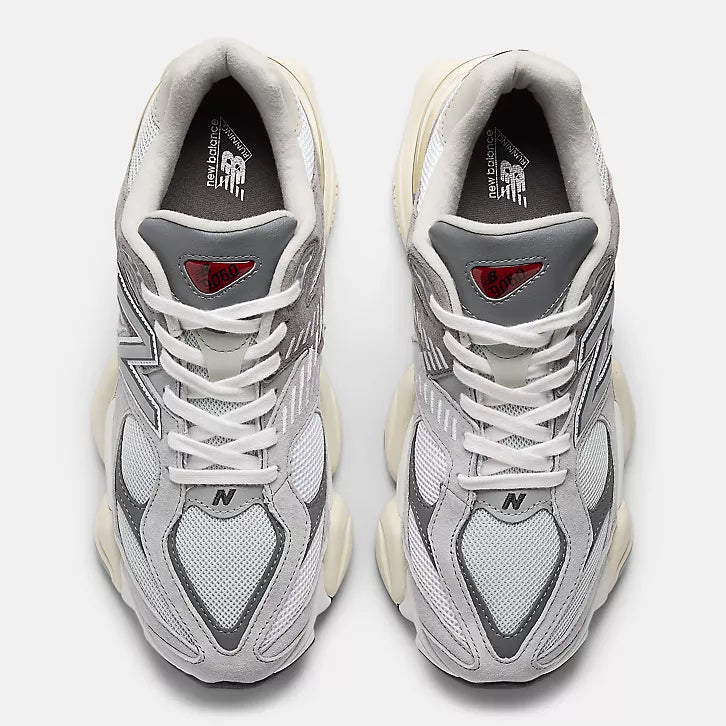 NB 9060 Castlerock White Raincloud